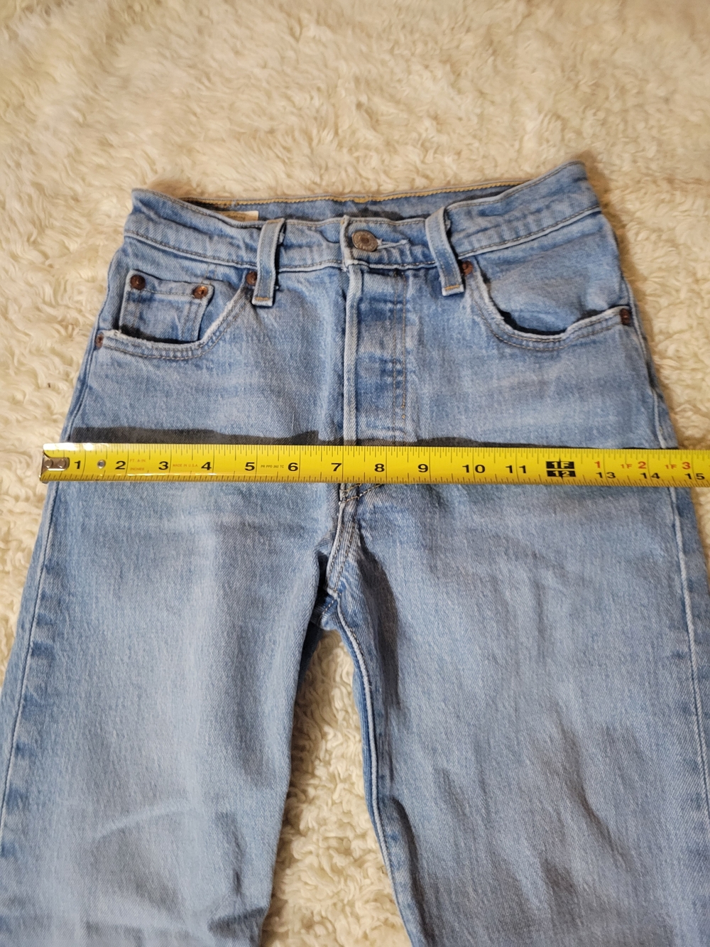 Levi's 501 Straight Leg Jeans | Size 23 | Inseam 24" - Picture 9 of 16
